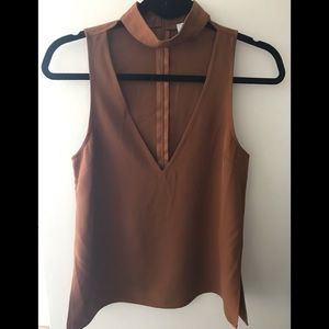 Tobi Bronze/Brown low cut tank with turtle neck
